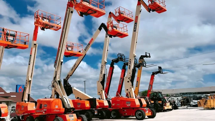 raka rentals and trackunit